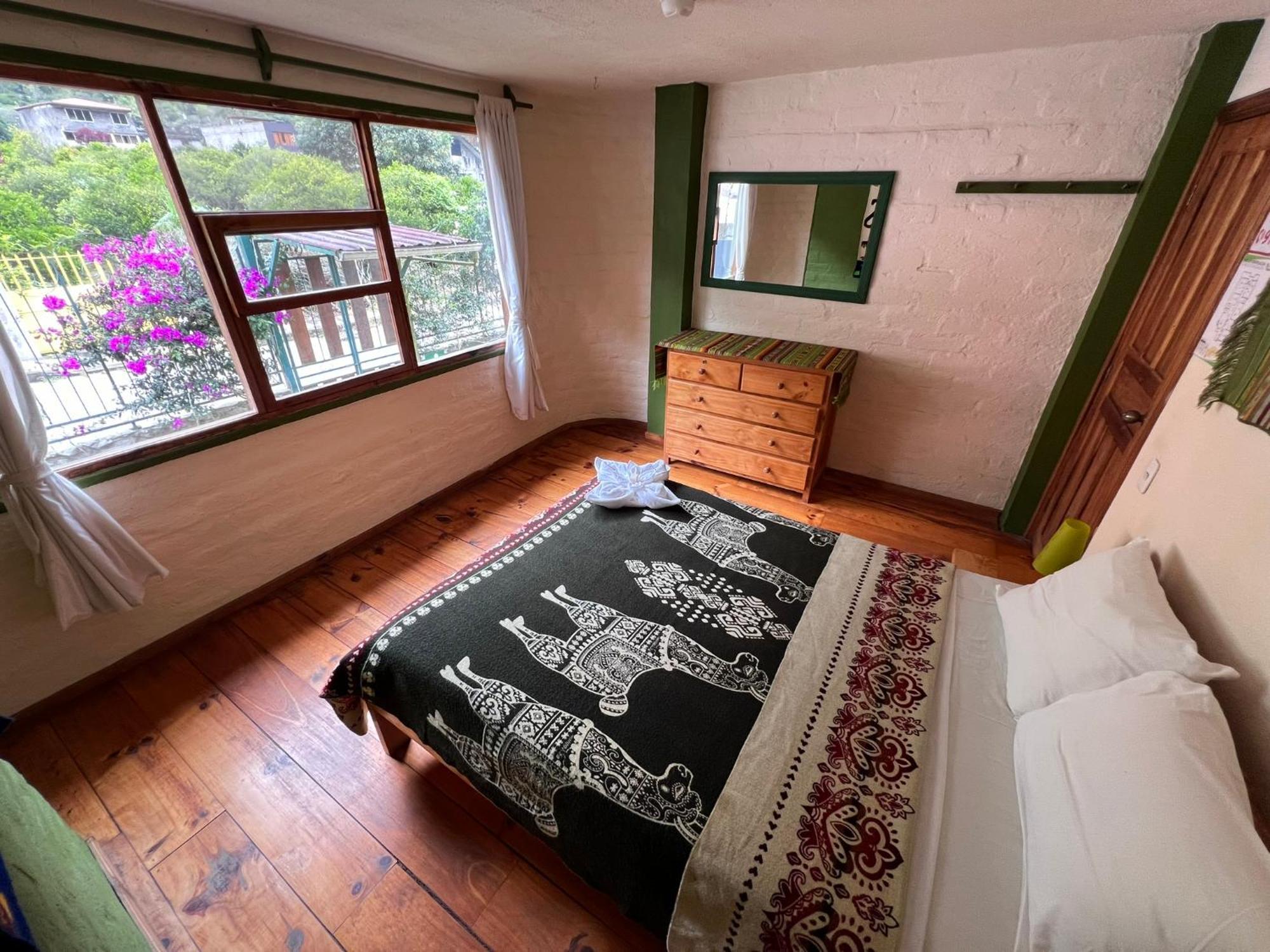 La Casa Verde Eco Guest House Baños Quarto foto